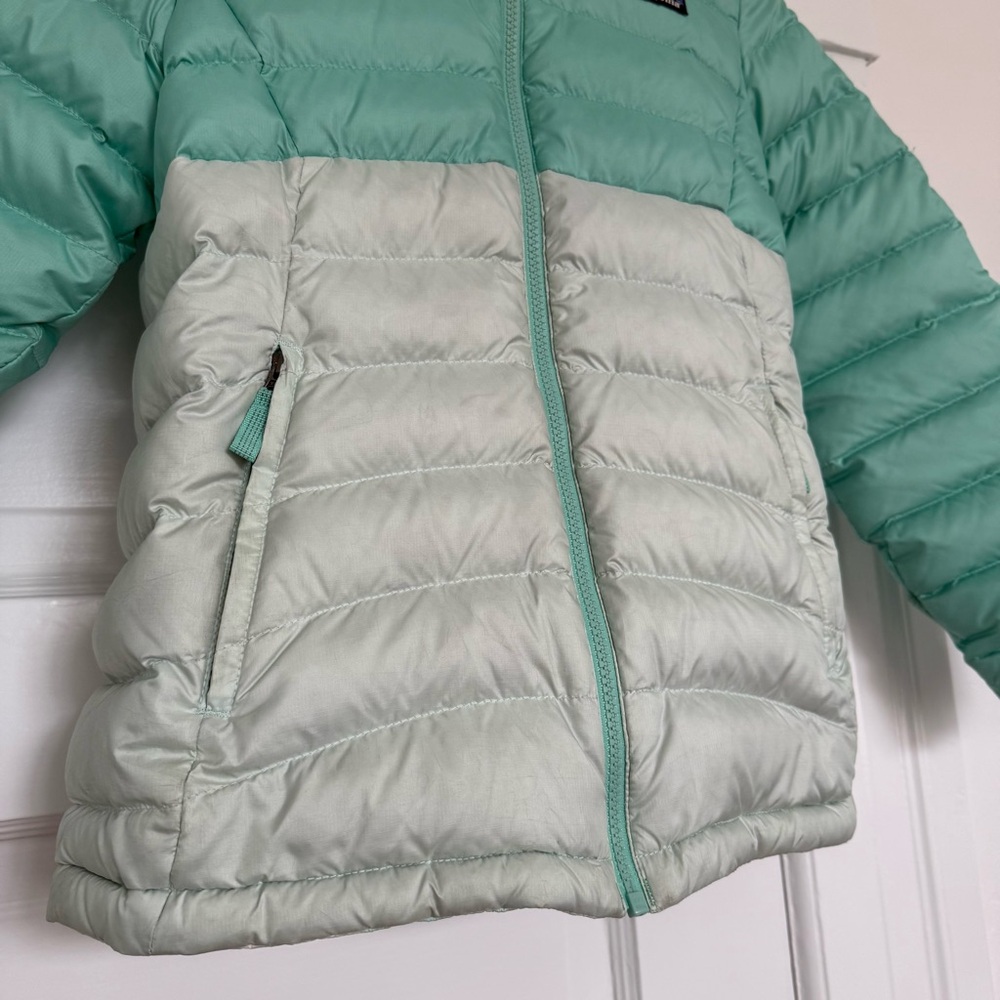 Patagonia Girls Reversible Down Sweater - Picture 4 of 11